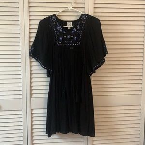 Bat-wing tunic dress